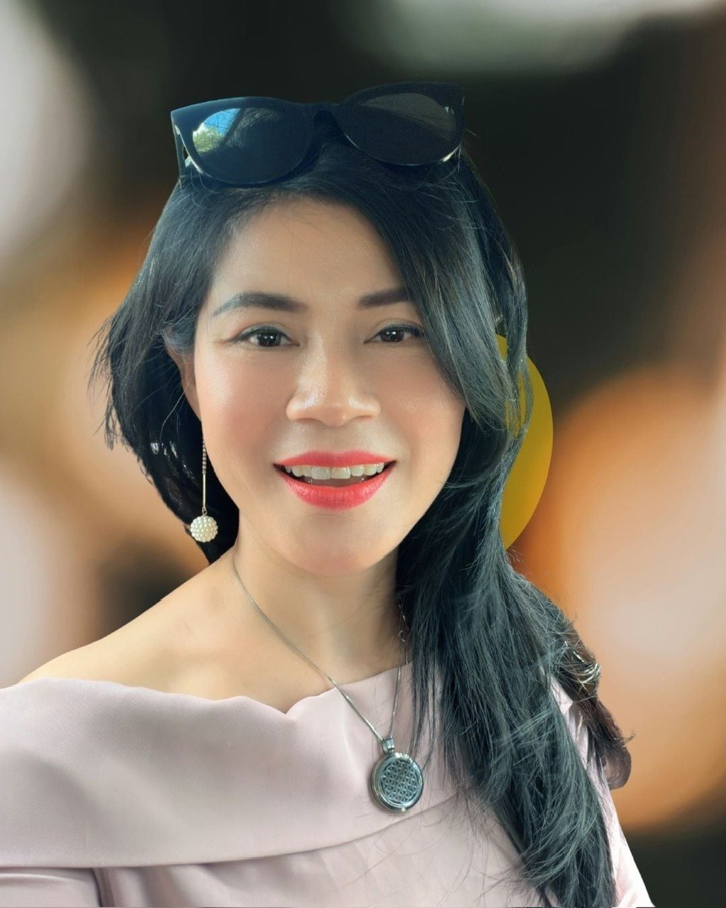 Linh Huỳnh. Sydney,  Australia.